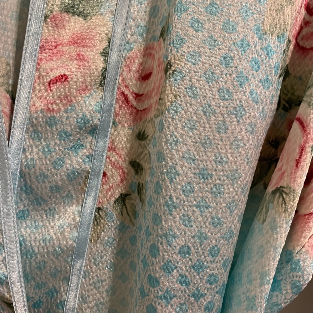 Beautiful Rose Accented Blue Robe - Picture 3 of 6